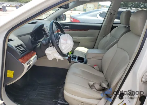 2012 Subaru Outback 2.5I Limited z USA, uszkodzony, nr VIN 4S4BRCKC3C3273553